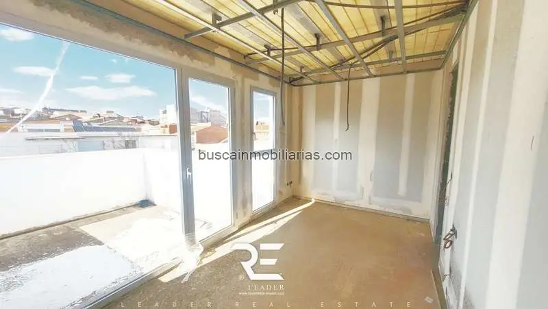Chalet Adosado en Llombai a Finalizar Obra