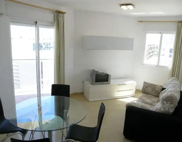 Apartamento en Peñiscola con Vistas a la Sierra de Irta