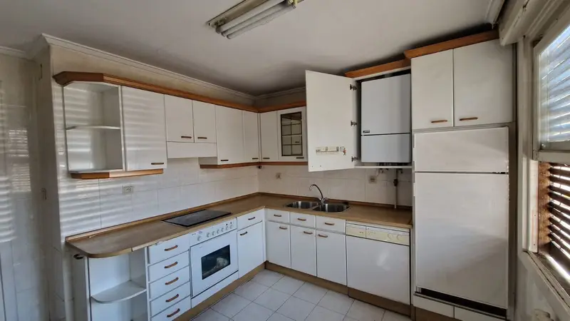 Piso en venta en Coronacion Vitoria Gasteiz a reformar