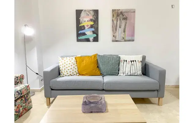 Alquiler Apartamento 4 Dormitorios Alicante 3-24 Meses