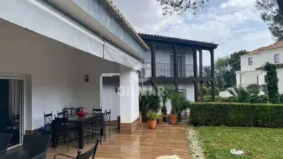Chalet en Venta en Urbanizaci
ón Las Canteras