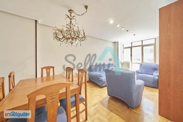 Alquiler Piso 120m2 Oviedo 4 habitaciones Curso 2024 2025