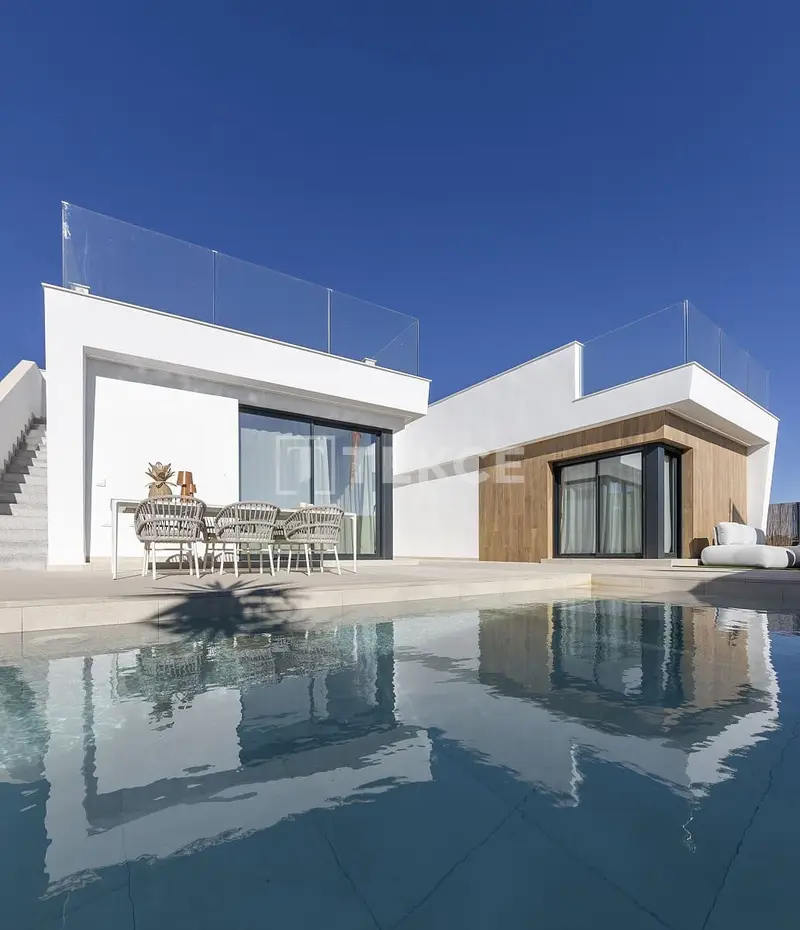 Villas de Lujo en Murcia con Vistas al Golf