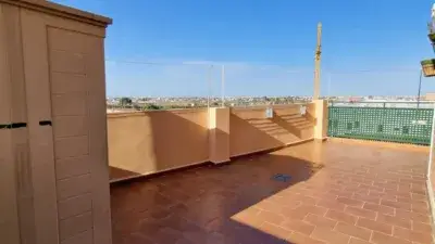 Ático en Alquiler El Castell 3 Dormitorios 2 Baños Terraza Amueblado