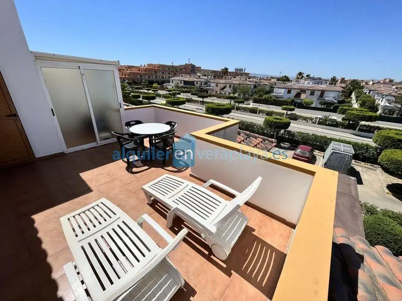 2 Cuarto Apartamento para alquiler a largo plazo
Vera, Almería
