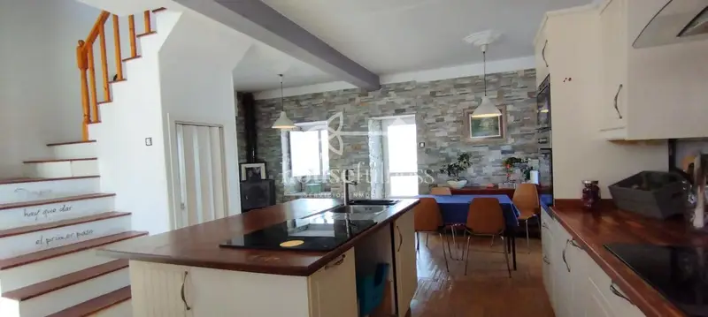 Casa en venta en Mugardos, A Coruña