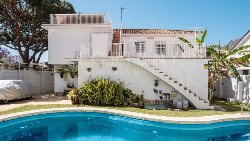 Casa Independiente en Pedregalejo Bajo Malaga