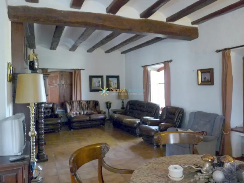 Finca Rustica con Encanto en Ontinyent 1900m2