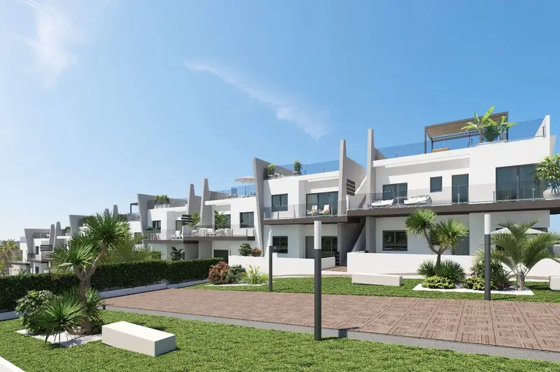 Bungalow en Alquiler San Miguel Salinas 2 Dormitorios 2 Baños