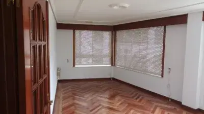 Piso en venta Betanzos 4 dormitorios 2 baños 193m2