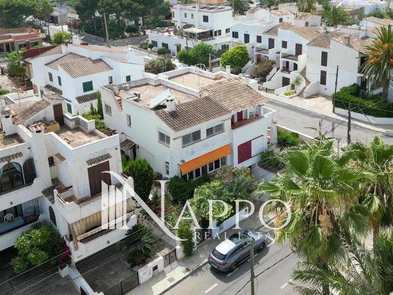 Casa en Colonia Sant Jordi con Jardín y Garaje Cerca de la Playa