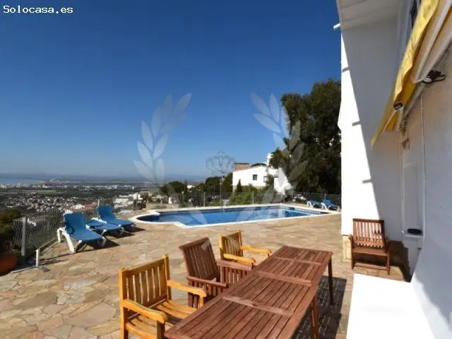 Villa en Roses Mas Fumats con Vistas al Mar Piscina Privada y Jardin