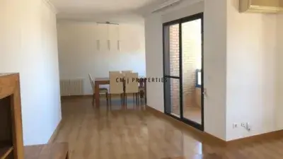 Dúplex en alquiler en Centre