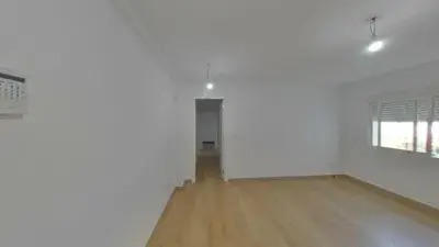 Piso en Venta en Marianistas Sin Posesion Oportunidad Inversores