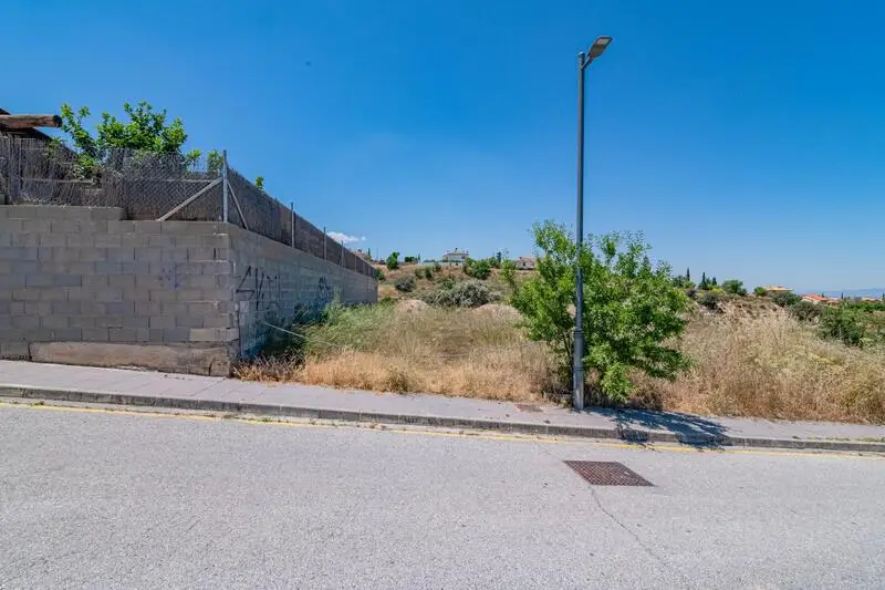 Terreno Urbano en Altos de La Zubia
