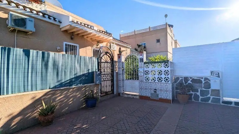 Villa de Lujo 3 Dormitorios San Miguel de Salinas