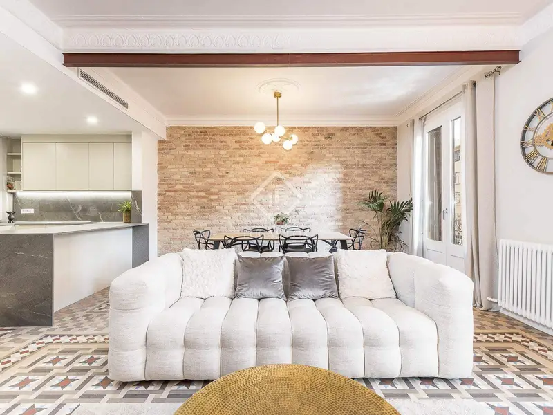 Apartamento con encanto en edificio histórico en Barcelona