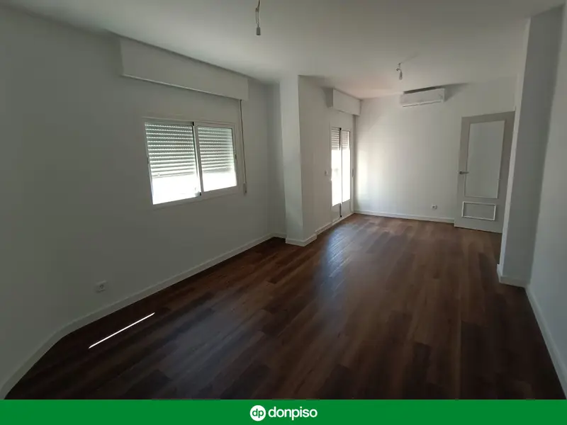 Piso Reformado en Almendralejo 3 Habitaciones 2 Baños