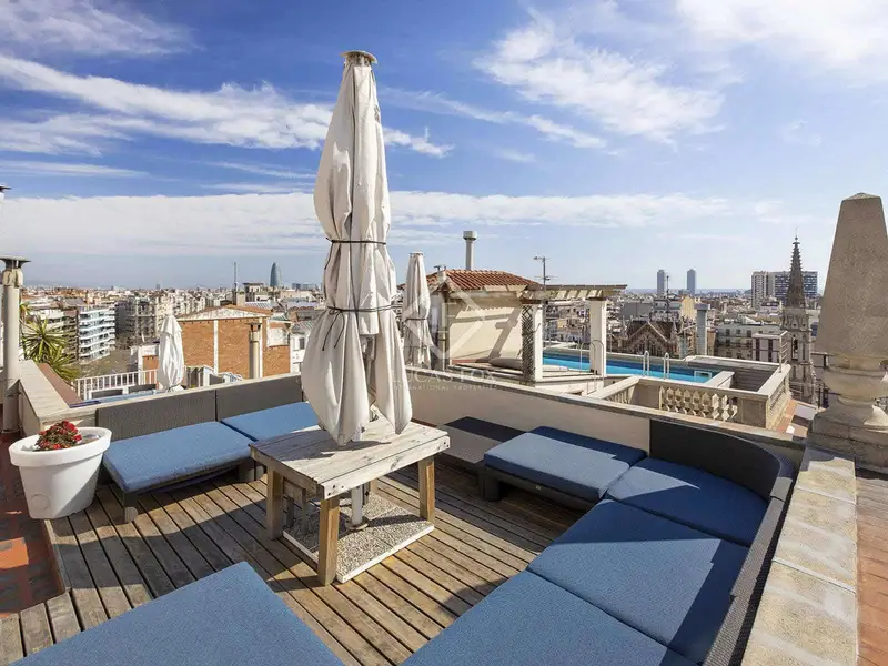 Atico en venta en Barcelona ciudad con vistas panoramicas
