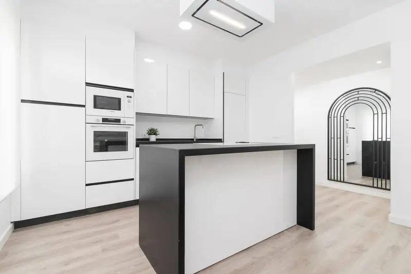 Alquiler Apartamento Reformado 3 Dormitorios Malaga Ciudad