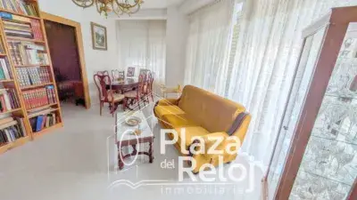 Piso en venta en Plaza de Santa Leocadia, 7