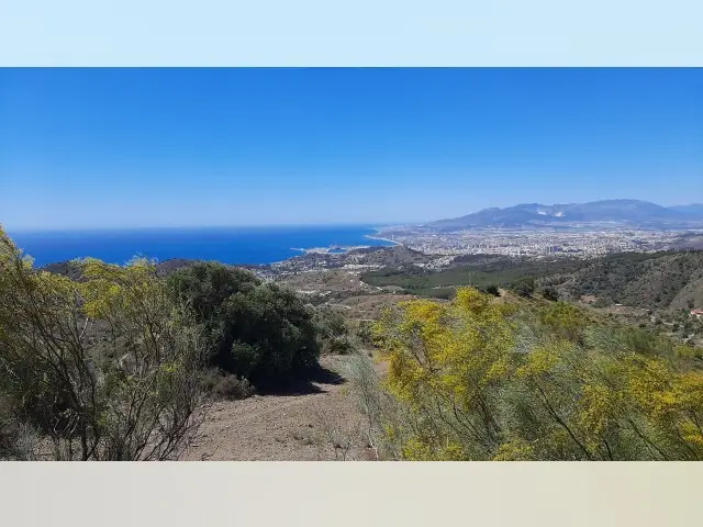 Fincas Rústicas con Vistas al Mar - Málaga