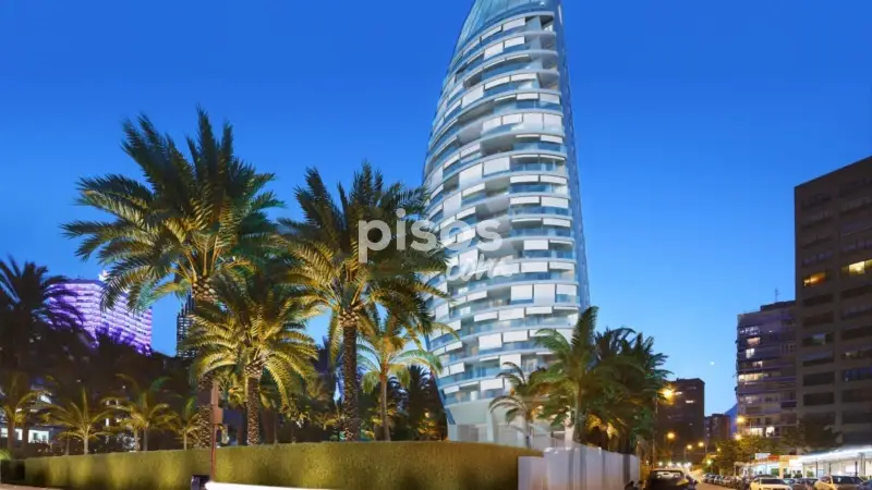 Piso en venta en Avenida Vicente Llorca Alos, 19