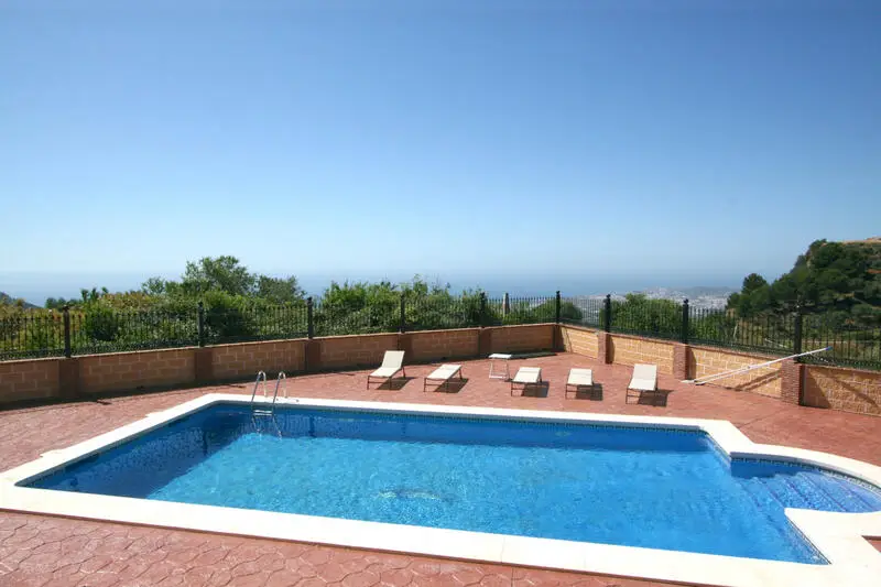 Villa en venta en Mijas 4 dormitorios 4 baños