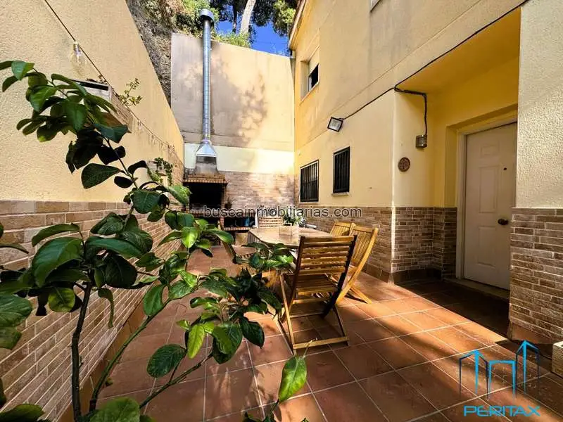 Casa en Venta en Rubí Vallès Park 5 Dormitorios Jardin