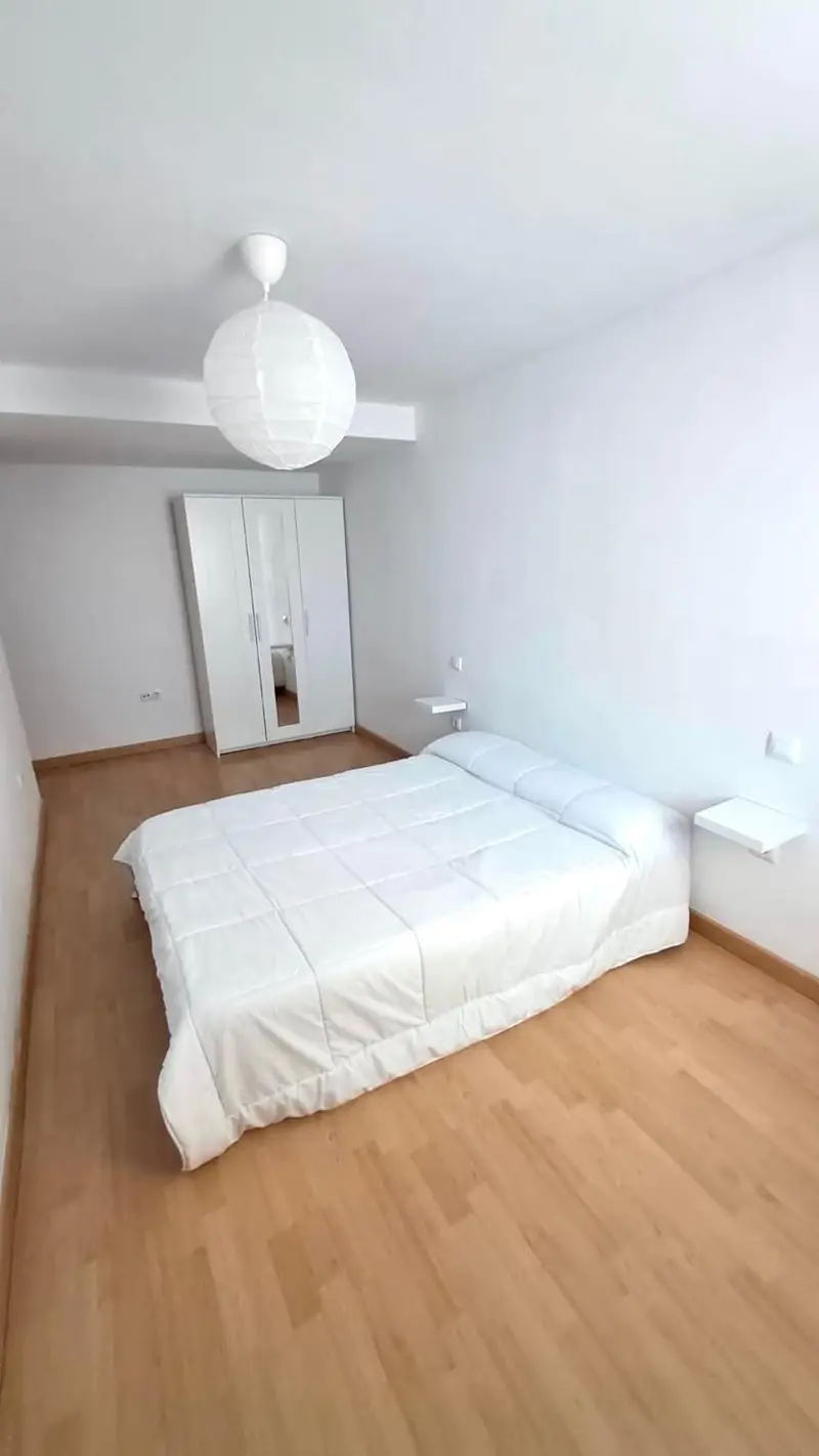 Habitacion Alquiler Badajoz Wifi Lavadora Cocina Compartida