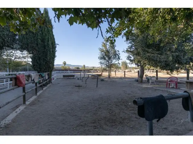 Cortijo Rustico en Venta La Zubia Granada