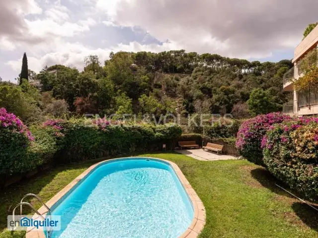 Alquiler Atico Amueblado Sarria Sant Gervasi 3 Dormitorios Terraza 80m2
