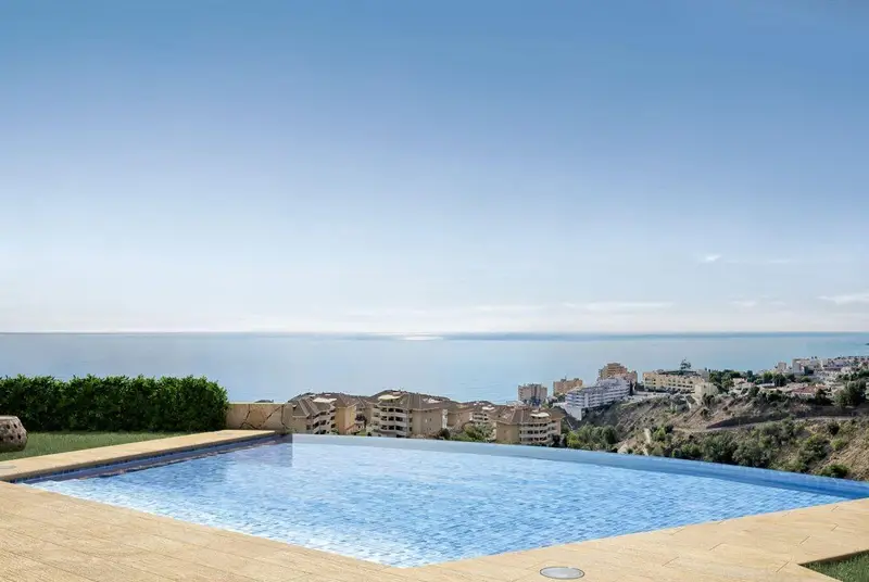 Adosados de Lujo en El Higueron Costa del Sol