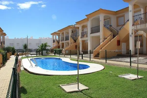 Apartamento en Venta Palomares 2 Dormitorios Jardin Terraza