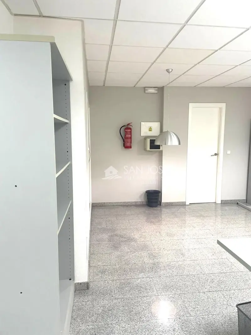 Local Comercial en Alquiler Novelda Glorieta 70m2