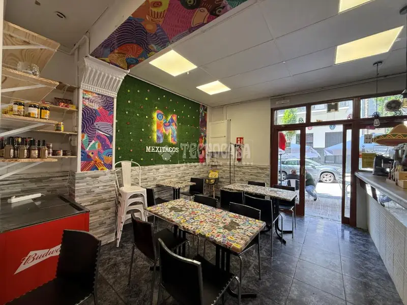 Local Comercial en Venta Horta Guinardó - Licencia C3 - Alquilado