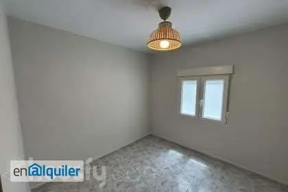Alquiler Piso 87m2 Reyes Católicos Alcalá Henares 3 habitaciones