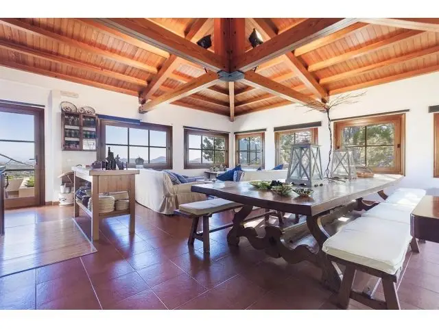 Villa de Lujo en Venta Puerto Pollensa 6 Dormitorios 2 Piscinas