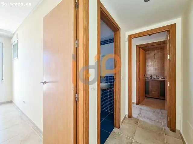 Apartamento en Vera Playa 2 dormitorios 2 baños con terraza y parking