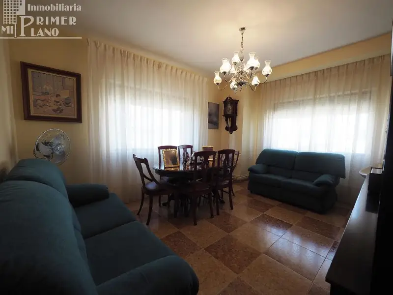Venta Piso Luminoso Centro Tomelloso 4 Dorm 2 Baños