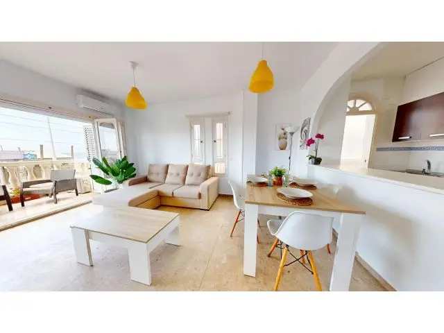 Apartamento en Santa Pola Primera Linea de Playa