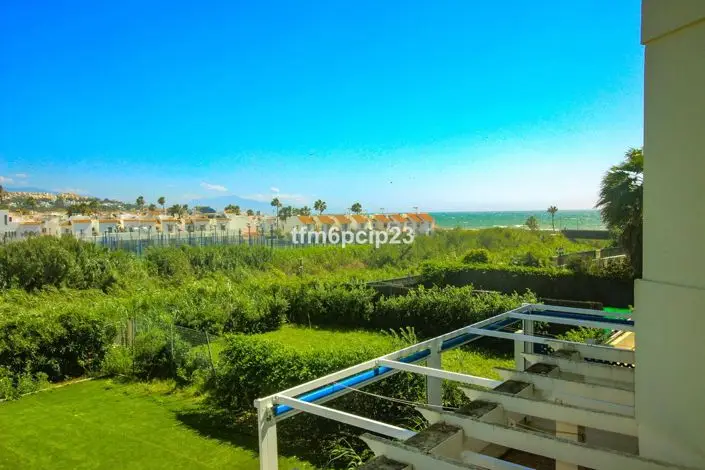 Apartamento en venta en La Noria San Luis de Sabinillas 3 dormitorios