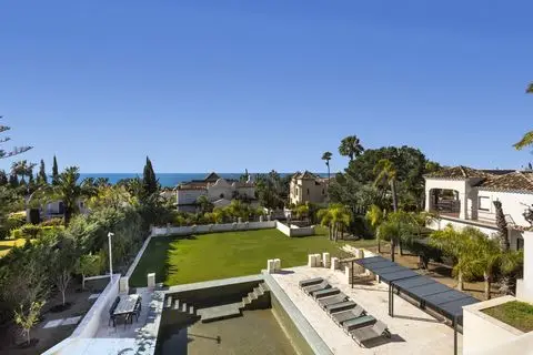 Villa de Lujo en Marbella 8 Dormitorios Vistas al Mar