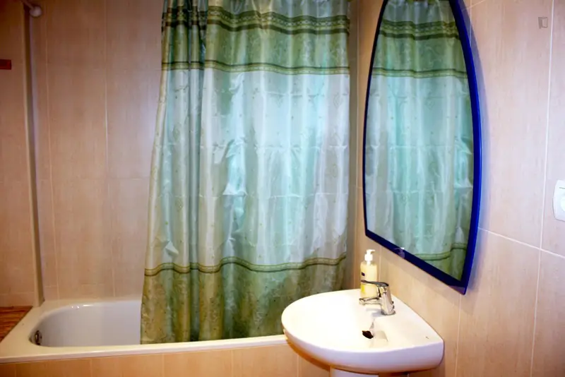 Dormitorio con dos camas cerca Palau de la Musica Catalana