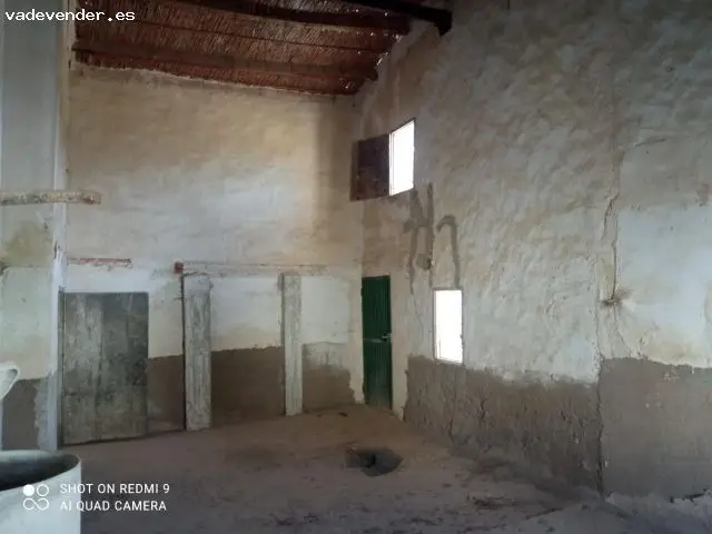Casa Rústica con Terreno en Castrillo de Murcia