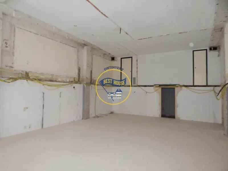Local Comercial en Alquiler Ontinyent 120m2