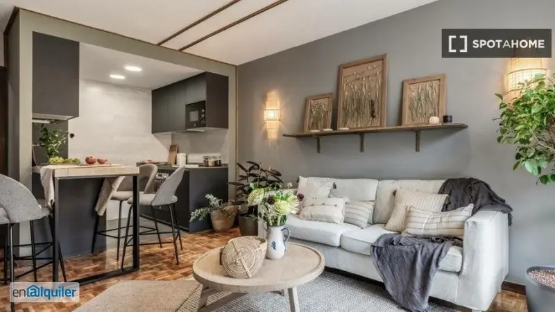 Apartamento 2 Dormitorios Almagro Amueblado Piscina