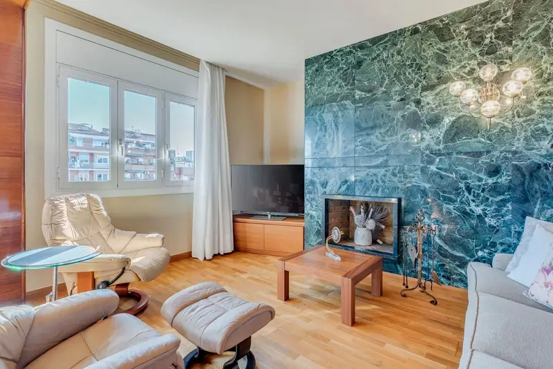 Atico en venta en Hostafrancs Barcelona 4 habitaciones 2 terrazas