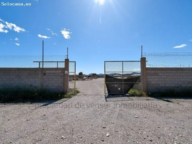 Parcela De 6700 M2 En Águilas.