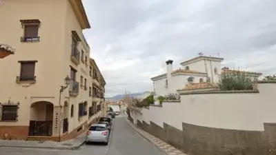 Piso en Venta en la Zubia Granada Ideal para Inversores